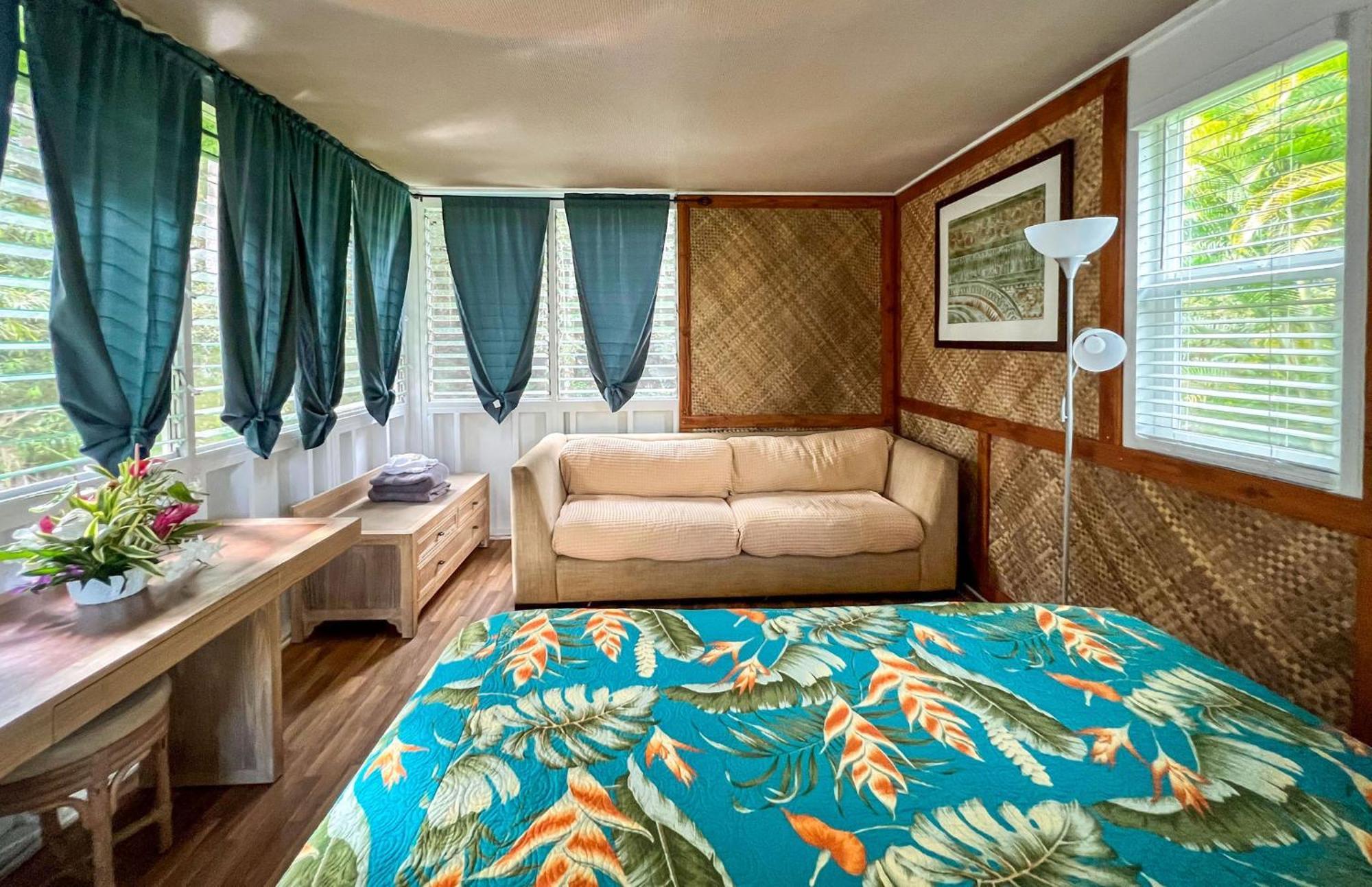Hawaiian Sanctuary Eco Retreat Center Villa Pahoa Exterior photo